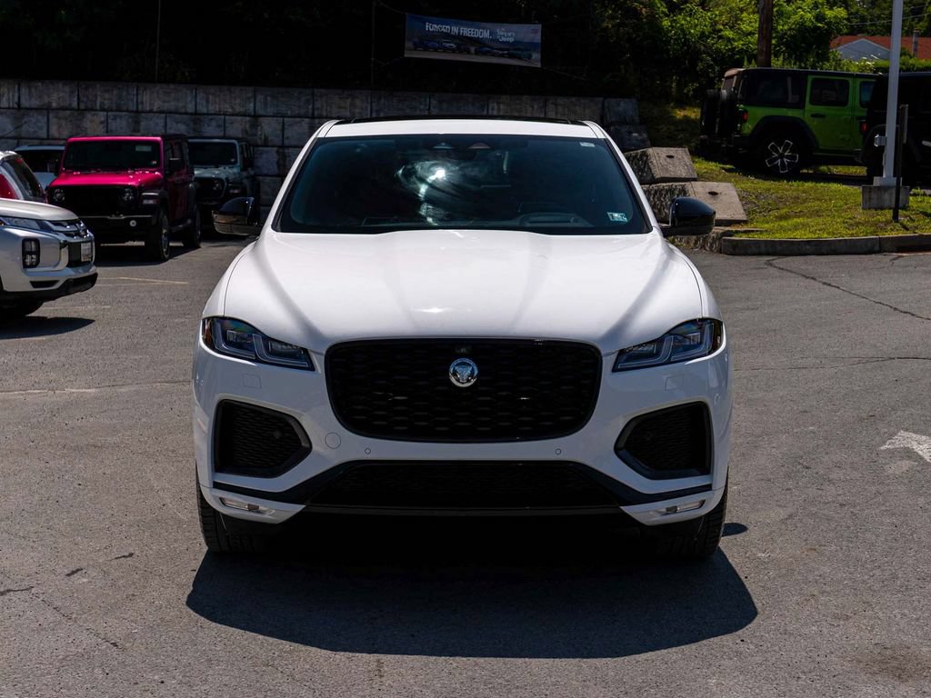 Used 2026 Jaguar F-PACE R-Dynamic S AWD/4WD image 2