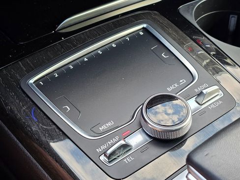 Used 2019 Audi Q7 3.0T Prestige w/ Prestige Package image 44