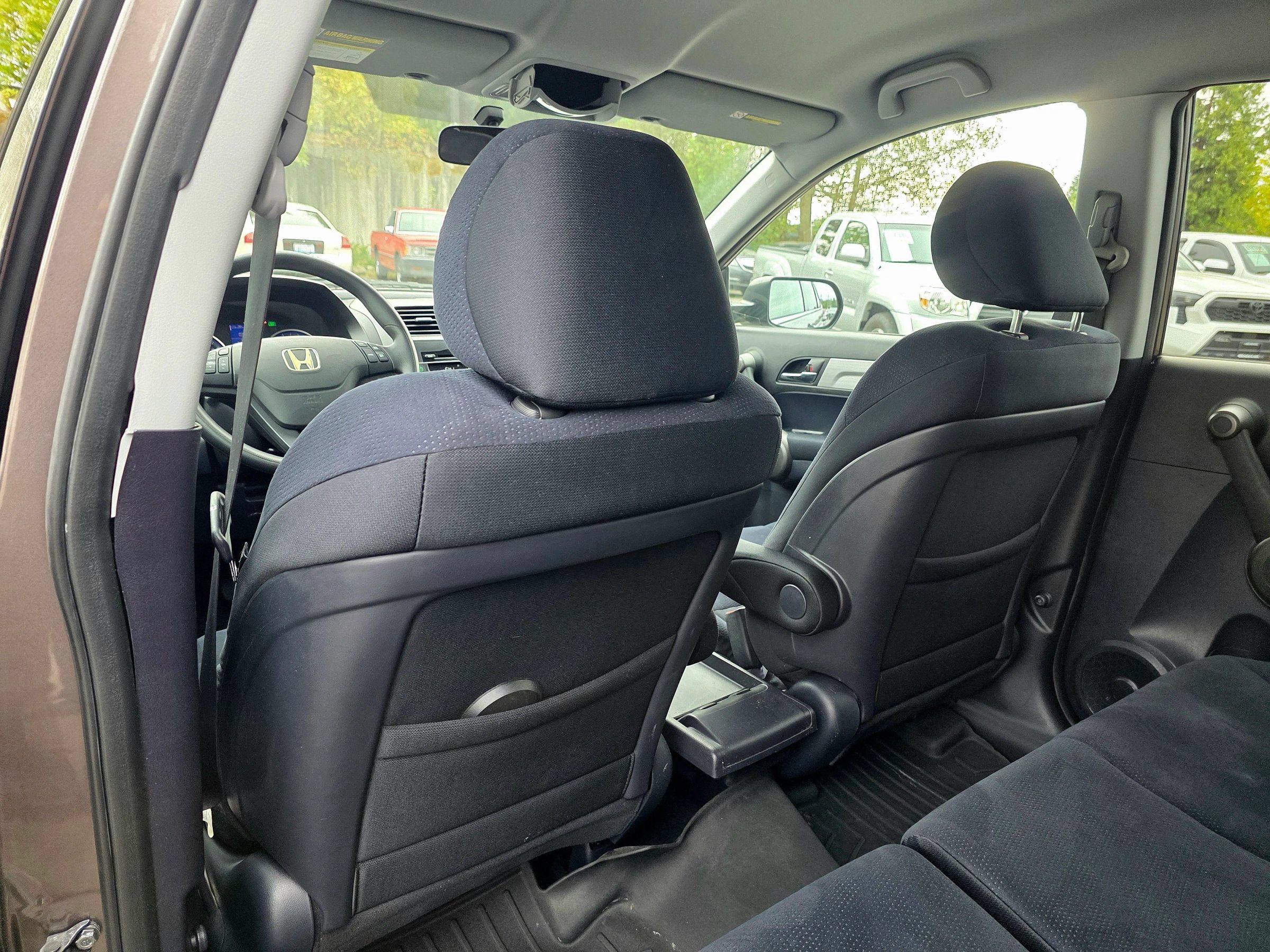 Used 2011 Honda CR-V SE image 49