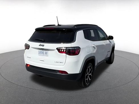 Used 2025 Jeep Compass Limited AWD/4WD image 14