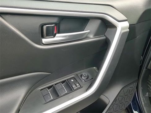 Used 2023 Toyota RAV4 XLE image 10