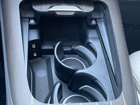 New 2026 Mercedes-Benz E 450 4MATIC Sedan image 32