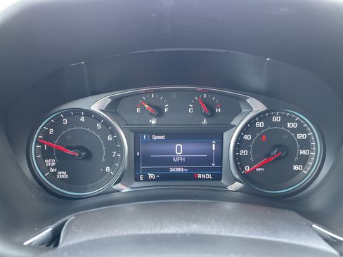Used 2023 Chevrolet Equinox LT FWD image 11