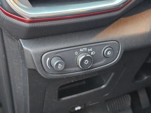 Certified 2023 Chevrolet TrailBlazer RS w/ Convenience Package AWD/4WD image 28