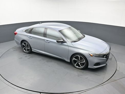 Used 2022 Honda Accord Sport image 44