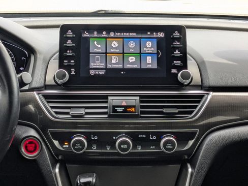 Used 2018 Honda Accord Sport image 16