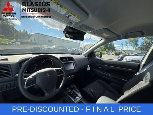 Used 2025 Mitsubishi Outlander Sport ES AWD/4WD image 18