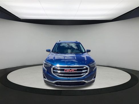 Used 2021 GMC Terrain SLT w/ Infotainment Package II AWD/4WD image 3