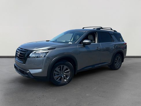 Used 2022 Nissan Pathfinder SV w/ SV Premium Package FWD image 1