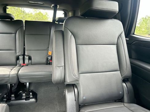 Used 2023 Chevrolet Tahoe Z71 image 26