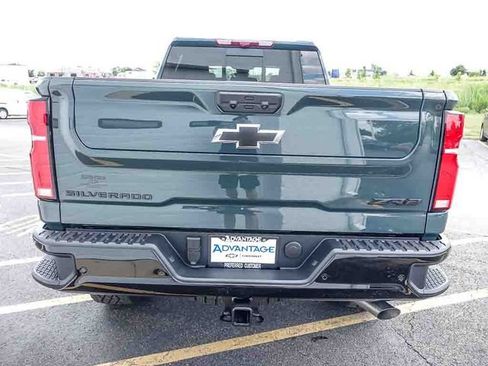 New 2026 Chevrolet Silverado 2500 ZR2 w/ LPO, Dark Essentials Package AWD/4WD image 6