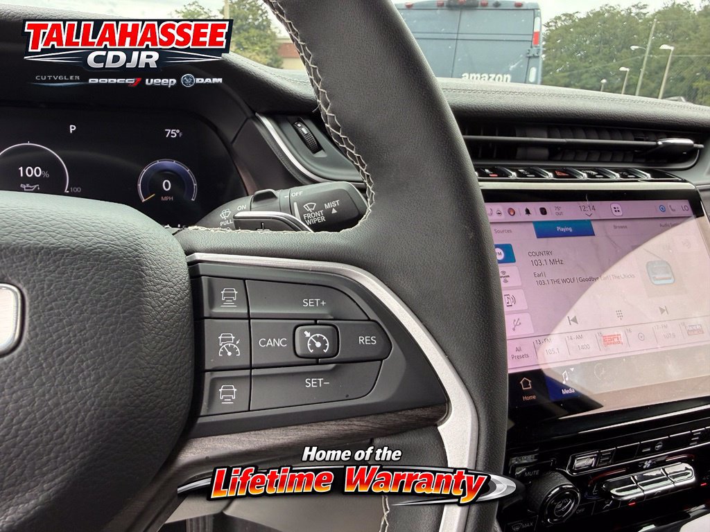 Used 2023 Jeep Grand Cherokee Limited RWD image 21