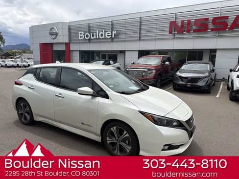 Used 2019 Nissan Leaf SV FWD image 1