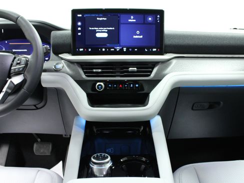 New 2026 Ford Explorer Platinum AWD/4WD image 19