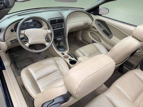 Used 2001 Ford Mustang GT image 17