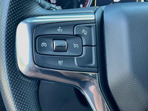 Used 2023 Chevrolet Blazer LT w/ Convenience Package FWD image 18