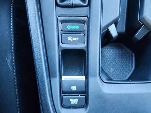 Used 2025 Honda Accord SE image 26