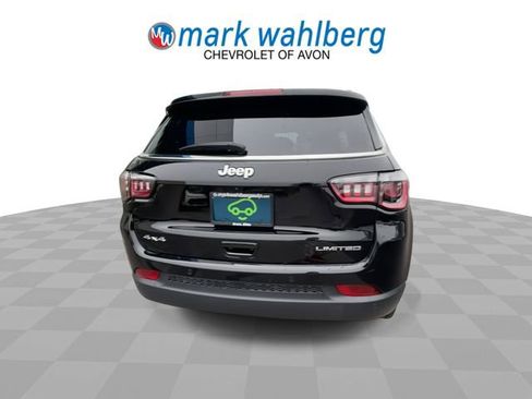 Used 2024 Jeep Compass Limited AWD/4WD image 7