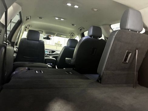 Used 2019 Buick Enclave Essence FWD image 35