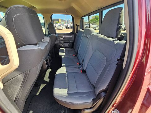 Used 2019 RAM 1500 Big Horn image 26