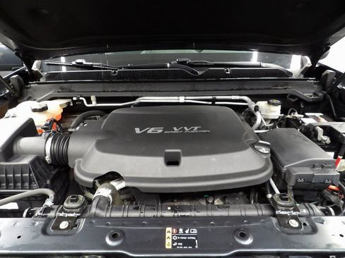 Used 2018 Chevrolet Colorado ZR2 image 29