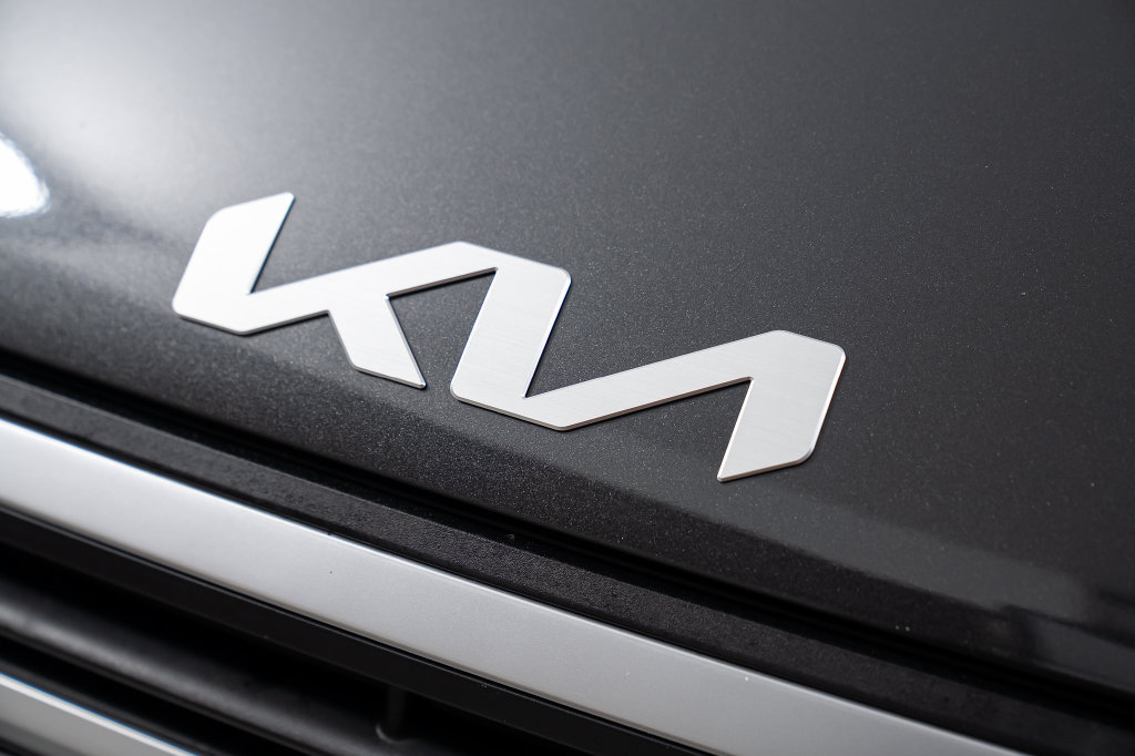 Used 2025 Kia K4 FWD image 18