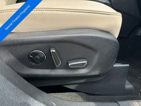 Used 2016 Ford Explorer Platinum AWD/4WD image 30