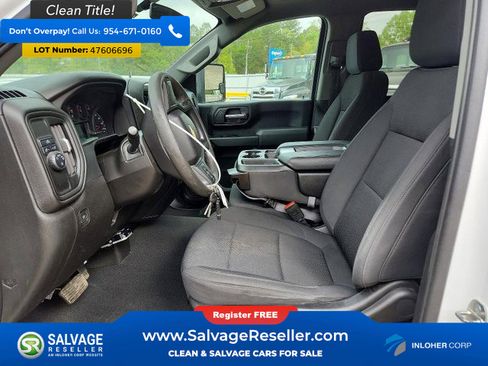 Used 2023 Chevrolet Silverado 2500 Custom RWD image 9