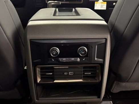 Used 2025 GMC Hummer EV 2X image 28