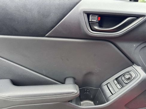 Used 2023 Toyota GR86 Premium w/ ALL Weather Mat Package (TMS) RWD image 18