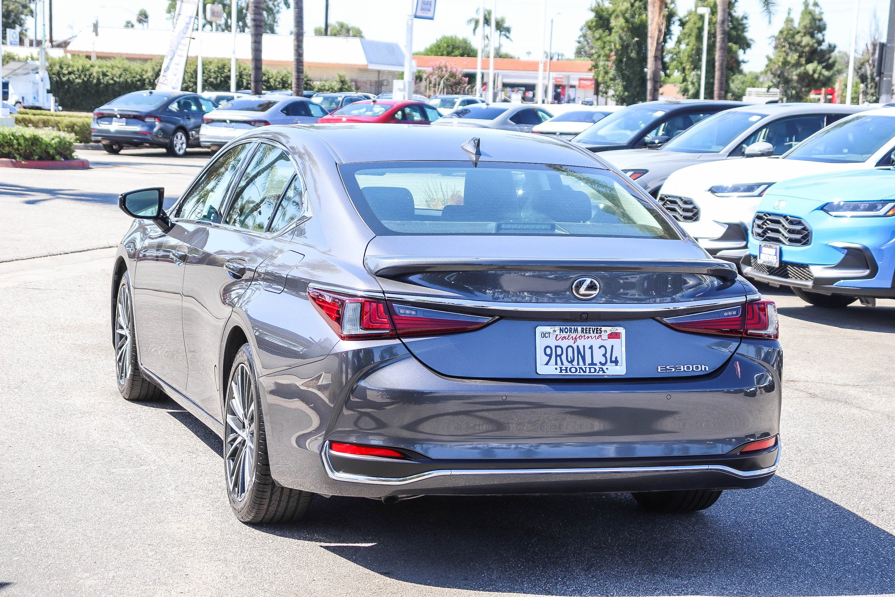 Used 2024 Lexus ES 300h w/ Premium Package FWD image 13