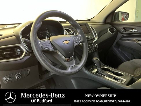 Used 2020 Chevrolet Equinox LT AWD/4WD image 12