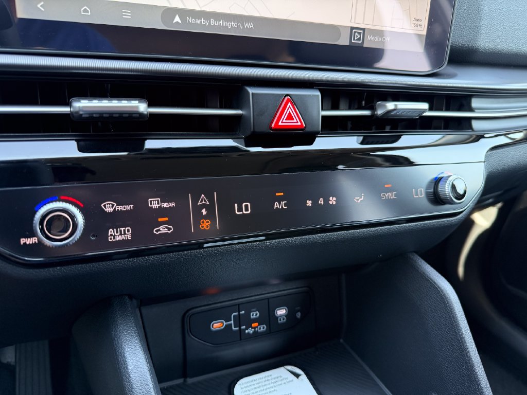New 2026 Kia Sportage SX AWD/4WD image 28