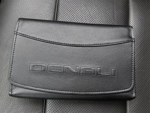 Used 2021 GMC Yukon Denali image 55