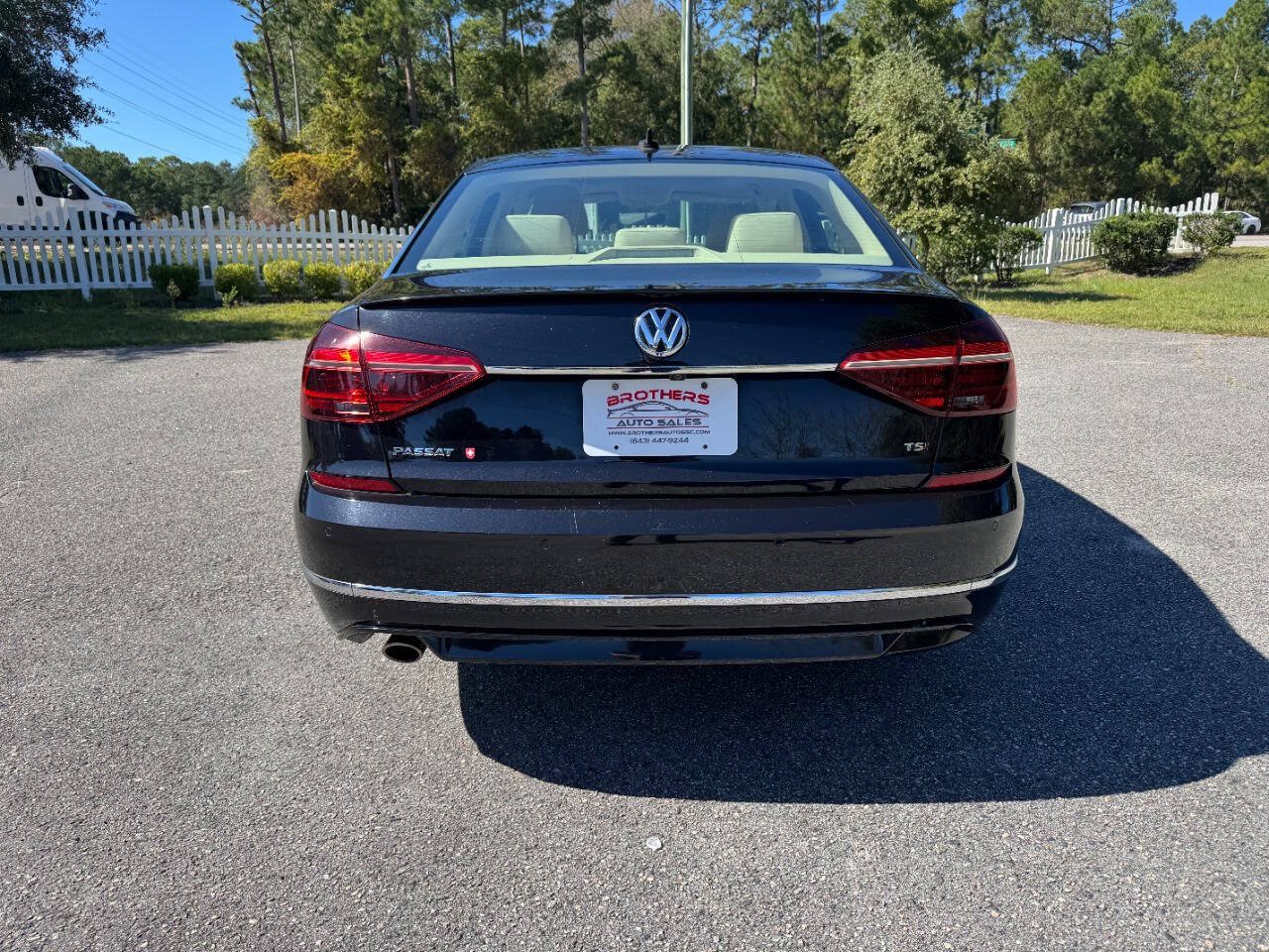 Used 2019 Volkswagen Passat 2.0T SE R-Line FWD image 34