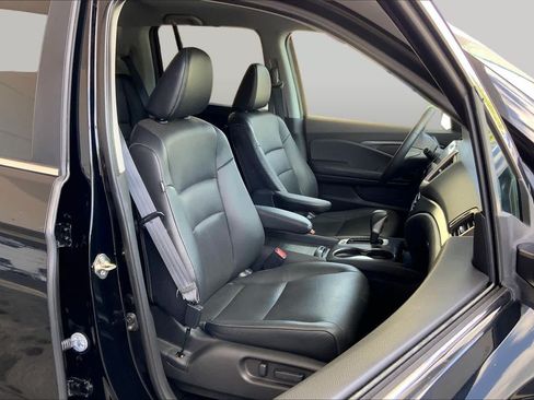 Used 2017 Honda Ridgeline RTL-T image 9