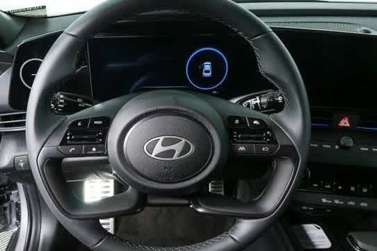New 2026 Hyundai Elantra SEL FWD image 38