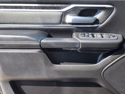 Used 2021 RAM 1500 Lone Star AWD/4WD image 19