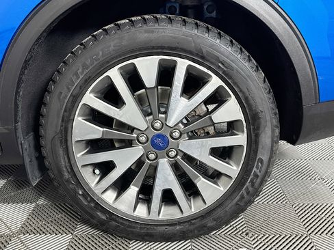 Used 2020 Ford Escape Titanium image 36