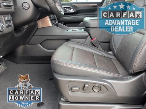 Used 2024 Chevrolet Suburban High Country image 15