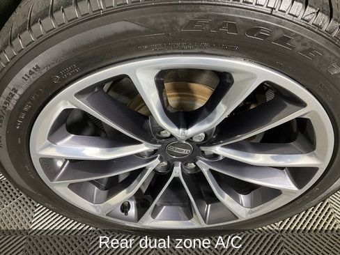 Used 2022 Jeep Wagoneer Series II w/ Premium Group I image 12