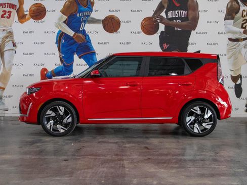Used 2025 Kia Soul GT-Line image 17