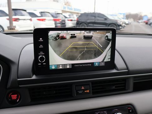 New 2025 Honda Pilot Touring image 22