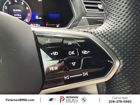 Used 2023 Volkswagen Tiguan SE R-Line image 27