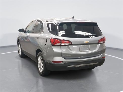 Used 2024 Chevrolet Equinox LT w/ Driver Convenience Package image 5