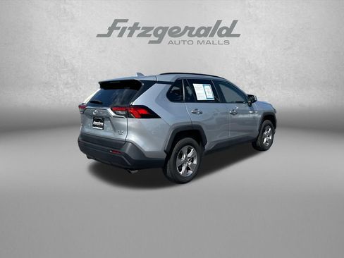 Used 2023 Toyota RAV4 XLE AWD/4WD image 8