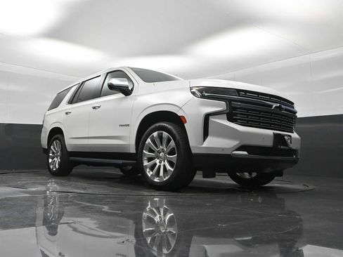 Used 2021 Chevrolet Tahoe Premier AWD/4WD image 48