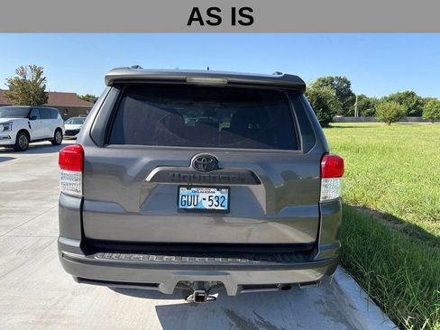 Used 2011 Toyota 4Runner Limited AWD/4WD image 6