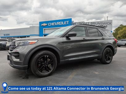 Used 2020 Ford Explorer XLT w/ Class III Trailer Tow Package