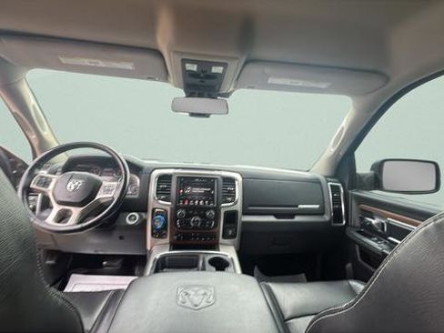 Used 2016 RAM 1500 Laramie w/ Convenience Group image 23